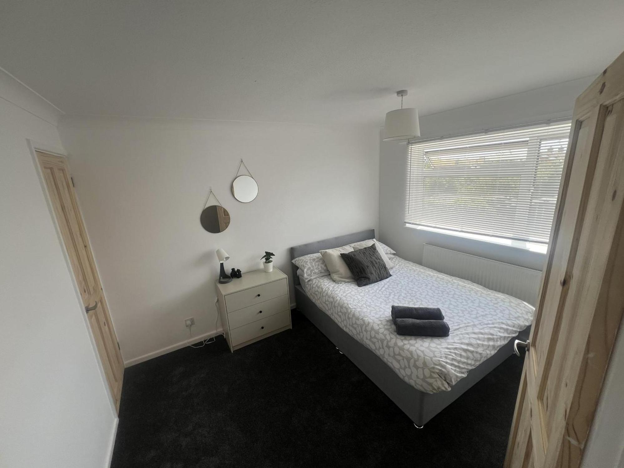 Charming 3-Bed House In Leighton Buzzard 빌라 외부 사진