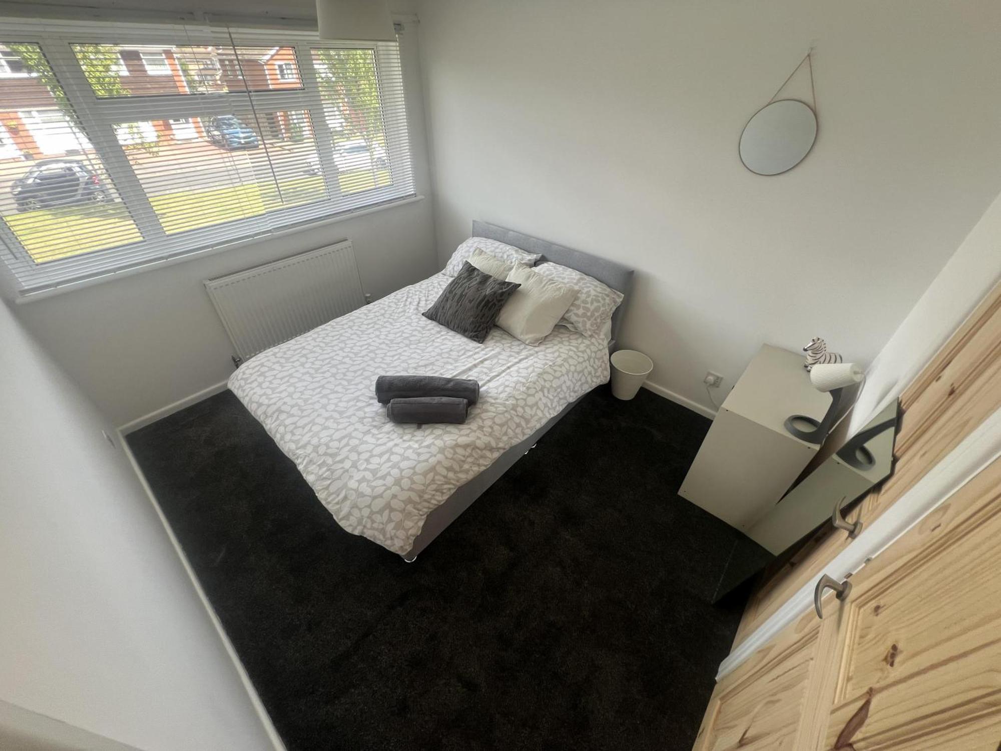 Charming 3-Bed House In Leighton Buzzard 빌라 외부 사진